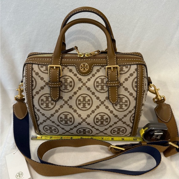 New,✨ T monogram jacquard duffle bag - Picture 14 of 16